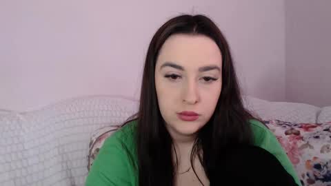 Snapshot of vitalina_freedom chatting on March 8, 8:11 am Vitalina online show from March 8, 8:11 am
