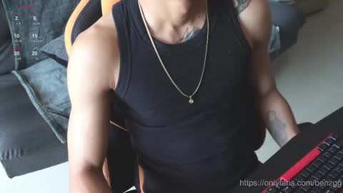 VITO BENZ online show from December 15, 12:34 pm