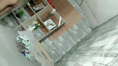 kim online show from February 26, 7:21 pm