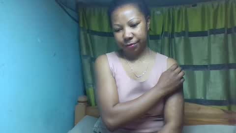 viviane0812 online show from November 10, 6:21 pm