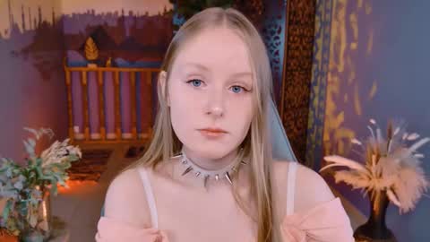 Vivien online show from September 11, 8:59 am