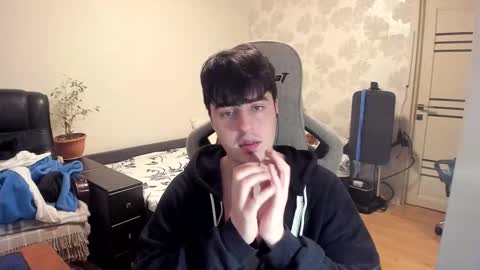 Martin online show from December 16, 1:46 am