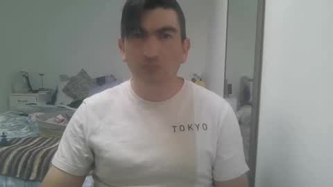 vladir_9 online show from November 11, 8:00 pm