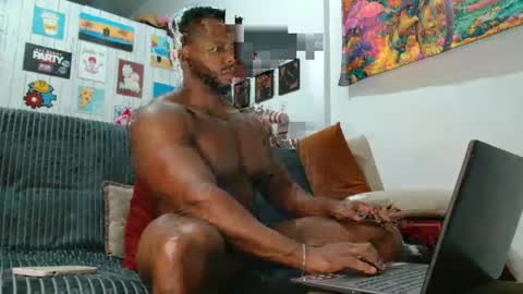 vlarkstone online show from April 2, 8:49 pm