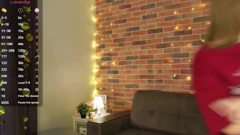 Elaris online show from January 15, 7:22 pm