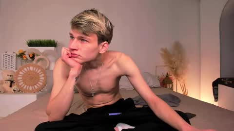 Dan online show from February 14, 4:26 am