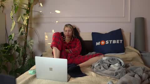 vorvik online show from January 13, 10:36 am