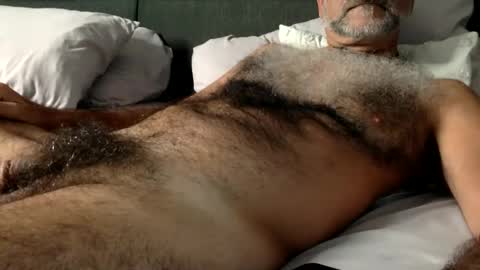 Snapshot of vpc chatting on September 14, 2:40 pm Enjoy guys of all ages if you are not on cam please dont ask for requests if i dont respond dont think im ignoring you i online show from September 14, 2:40 pm