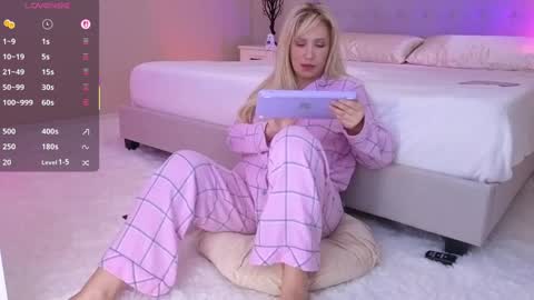 Sunshiny online show from October 14, 9:51 pm