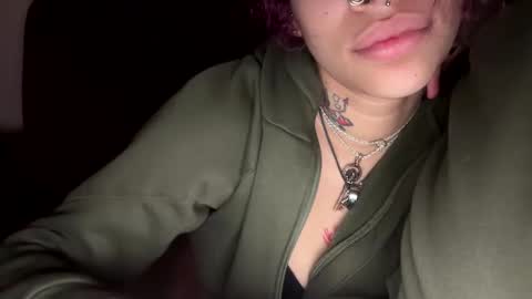 vveejay online show from November 20, 8:02 am