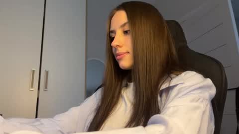 Arina online show from March 6, 8:57 am