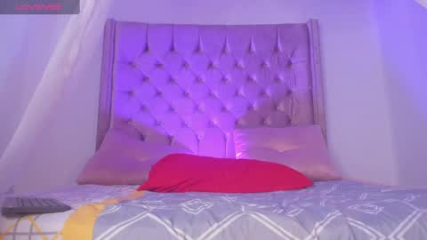 Snapshot of vynny_blacke_ chatting on September 21, 11:53 pm Vynny Blacke online show from September 21, 11:53 pm
