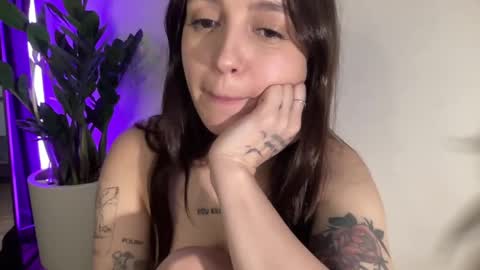 Alice  Before pvt write to me in PM  online show from March 1, 2:26 am