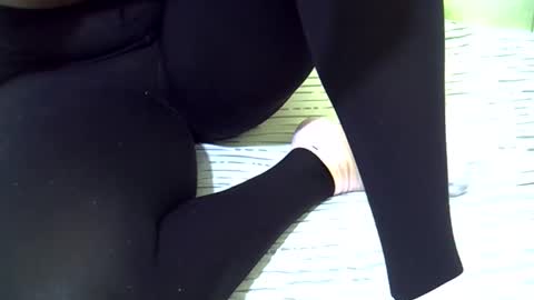 candy online show from October 7, 7:15 am