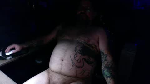 Snapshot of wakeupthedead77 chatting on December 6, 11:17 am Mr. Dead online show from December 6, 11:17 am