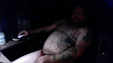 Snapshot of wakeupthedead77 chatting on December 4, 11:13 am Mr. Dead online show from December 4, 11:13 am