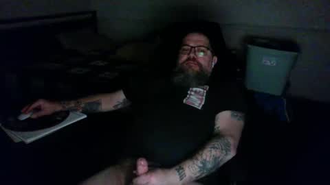 Snapshot of wakeupthedead77 chatting on February 16, 8:54 am Mr. Dead online show from February 16, 8:54 am