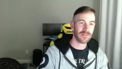 WaldoOfLocksley online show from November 2, 3:50 am