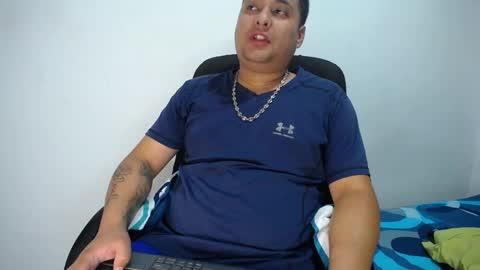 Snapshot of wanda_ember chatting on January 8, 4:12 am Wanda and Ember online show from January 8, 4:12 am