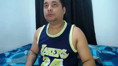 Snapshot of wanda_ember chatting on January 17, 7:16 pm Wanda and Ember online show from January 17, 7:16 pm