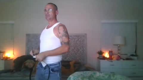 Snapshot of wantmymantofukme chatting on September 10, 6:47 am wantmymantofukme online show from September 10, 6:47 am