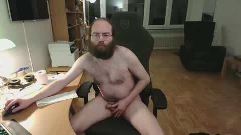 wantsahug online show from February 15, 12:46 am