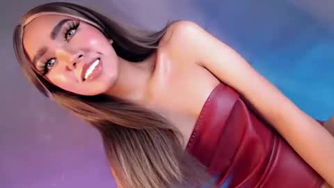 Snapshot of water_lily28 chatting on September 22, 6:28 am Isla Fox online show from September 22, 6:28 am