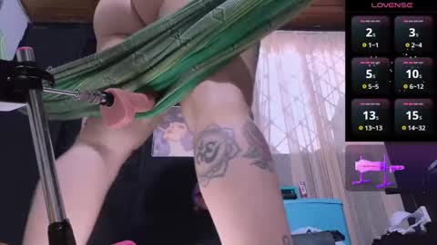 nicol online show from January 31, 9:59 pm