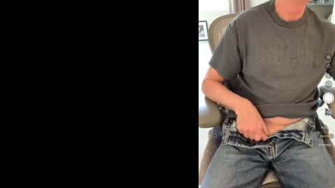 Luvs To Play. online show from December 17, 4:14 pm