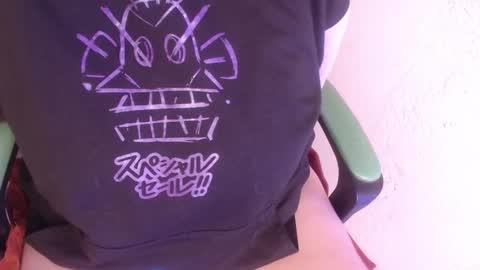 Trixie 3 online show from October 21, 1:59 pm