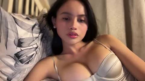 Maggie online show from November 23, 5:11 pm