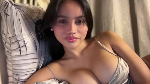 Snapshot of webcammaggie chatting on September 18, 5:50 pm Maggie online show from September 18, 5:50 pm