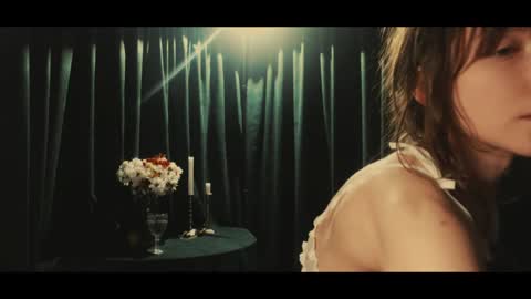 Coraline online show from April 12, 4:33 pm