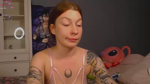  moon  online show from October 23, 3:13 pm