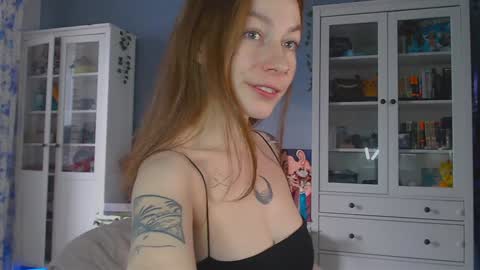  moon  online show from February 6, 10:58 am