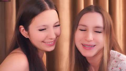 Nora online show from December 14, 8:26 pm