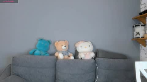 Wendy online show from February 6, 5:25 am