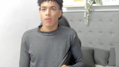 WES online show from February 9, 3:37 pm