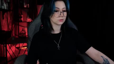 little girl who is always rightLisa online show from March 4, 1:24 am