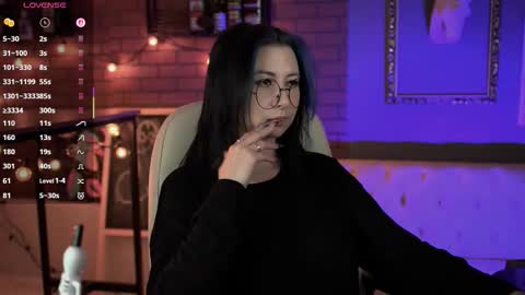 little girl who is always rightLisa online show from November 26, 2:09 am