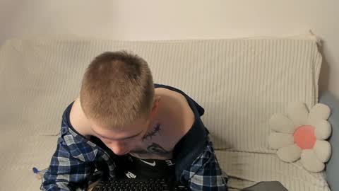 Wes online show from January 9, 11:02 pm