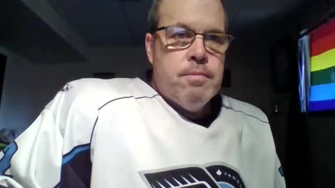 westcoasthockeyplayer online show from January 31, 7:33 pm