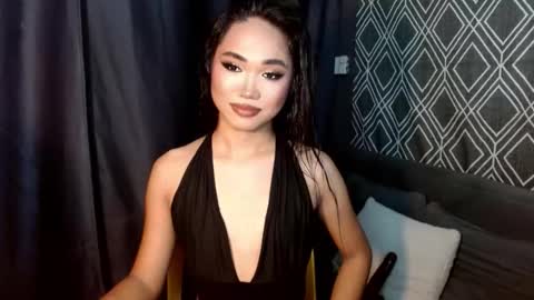 yana online show from December 22, 10:33 am