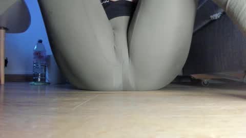 wet_pants2022 online show from March 6, 10:20 pm