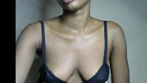 Bella online show from January 12, 11:34 pm