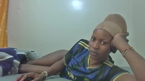 wetberry20 online show from October 29, 6:15 am