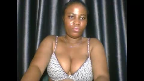 wetfatpussy_ online show from October 14, 9:40 pm