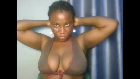 wetfatpussy_ online show from October 22, 7:15 pm