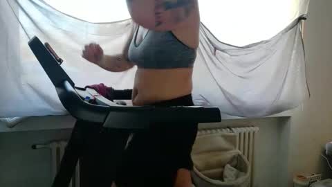 Wetgerman online show from April 2, 2:35 pm