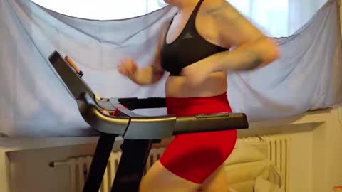 Wetgerman online show from February 11, 3:49 pm